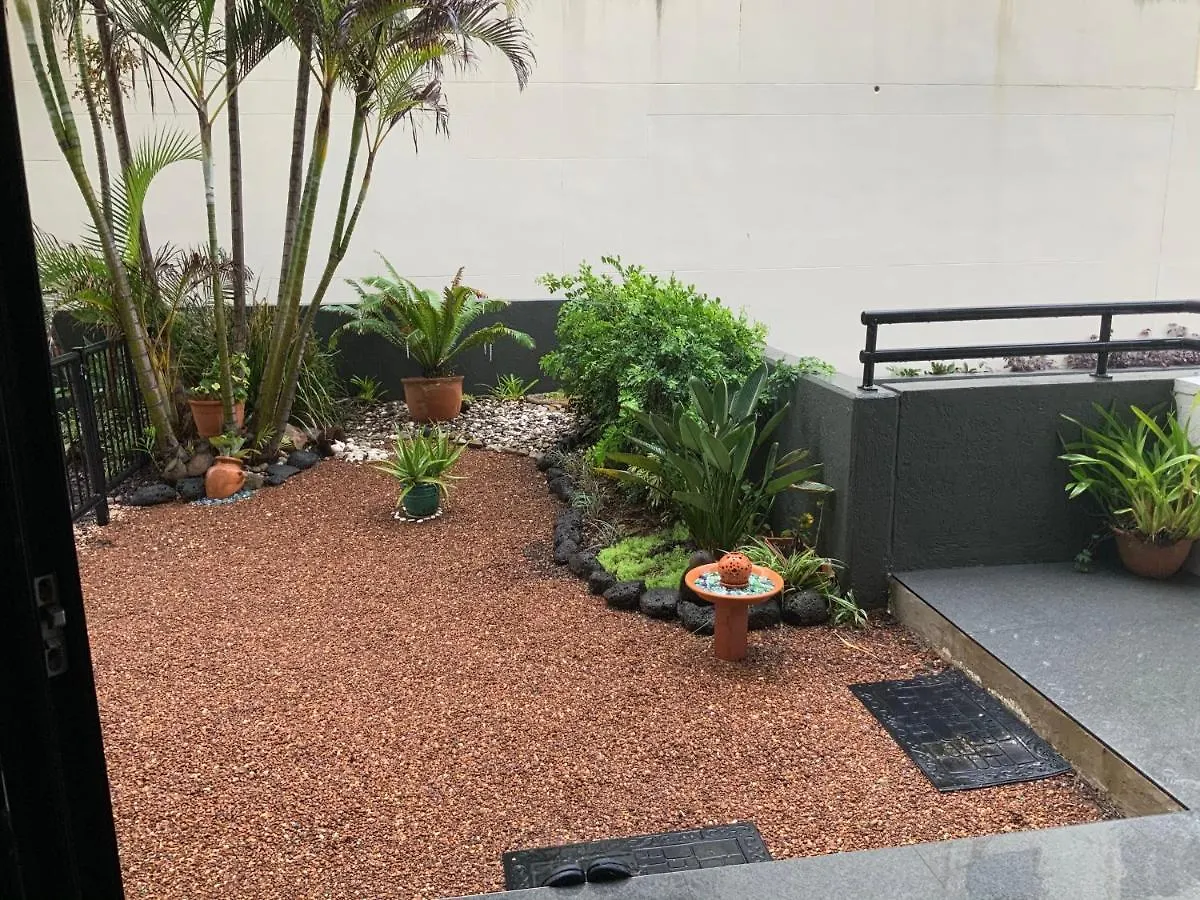 Ocean Courtyard - Beachside Unit Alexandra Headland
